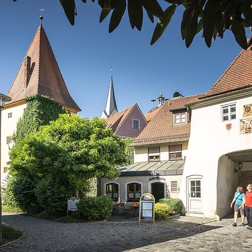 Stadtansicht mit Mittlerem Torturm