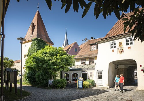 Stadtansicht mit Mittlerem Torturm