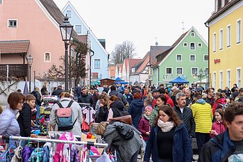 Berchinger Sonntag 2023, Familienflohmarkt