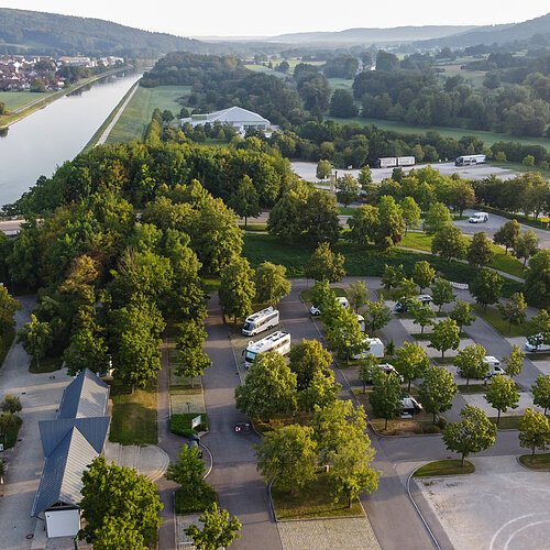 Wohnmobilstellplatz an der Schiffsanlegestelle