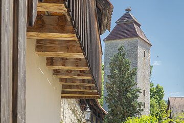 Berching Storchenturm mit Stadtmauer