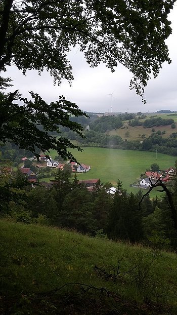 Blick ins Tal vom Jurasteig