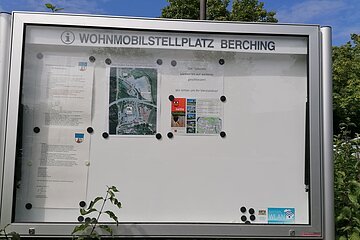 Wohnmobilstellpaltz Infotafel