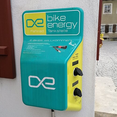E-Bike-Ladesäule in Berching